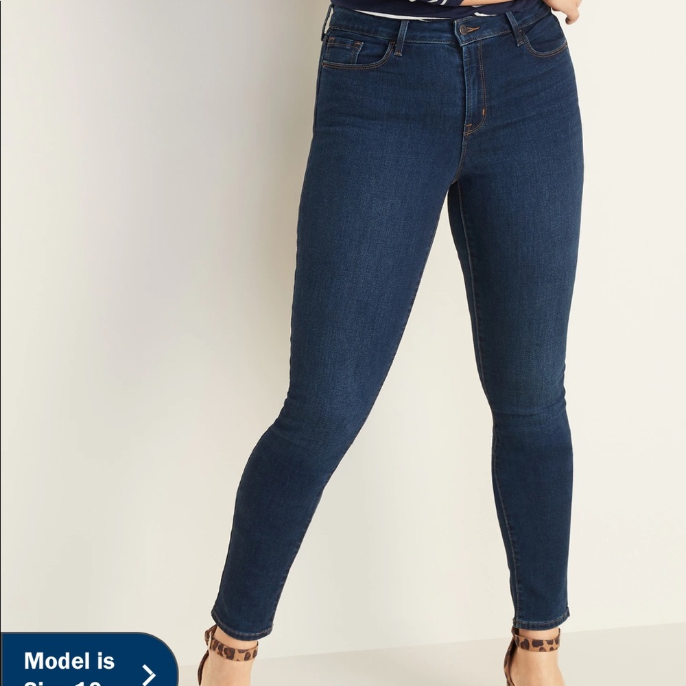 Old Navy Dark Wash Pop Icon Skinny Jean, Size 10L